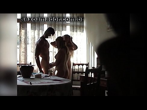 ❤️ جنسی دوست ایک دیو آدمی اور اس کے ساتھ ایک تھریسم کو مدعو کرتے ہیں۔ ہم پر ❌