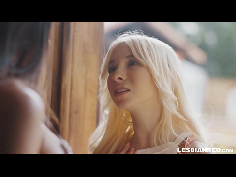 ❤️ لڑکی کچھ مہینوں بعد گھر آتی ہے اور اپنی سوتیلی ماں کی بلی کھا جاتی ہے۔ ہم پر  ❌